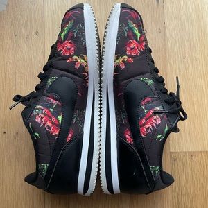 Cortez floral pack